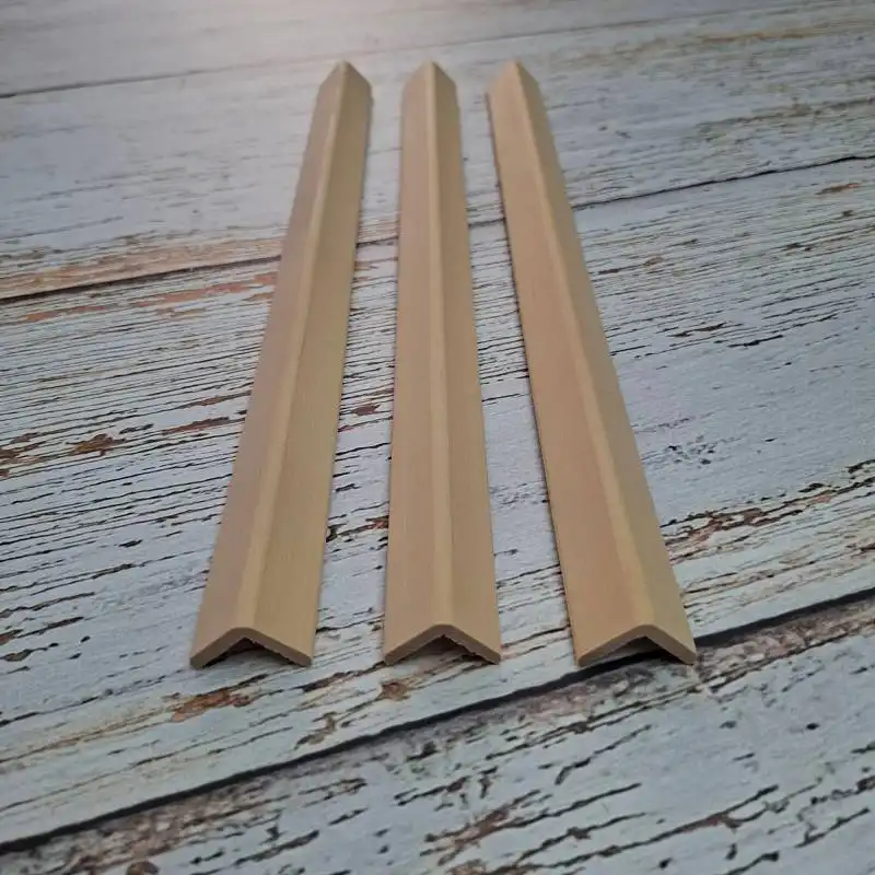 Уголок из липы - сорт Экстра