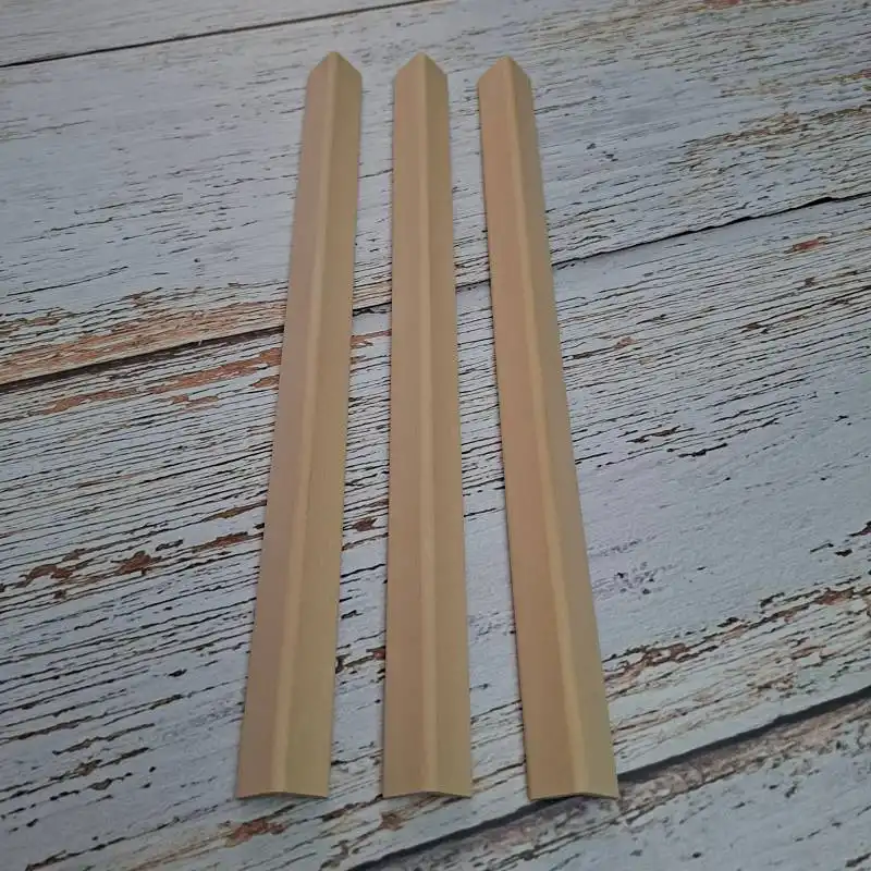 Уголок из липы - сорт Экстра