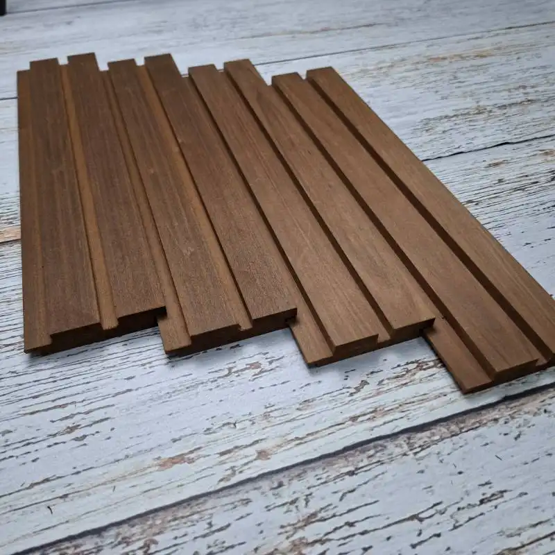 Реечный профиль из термированной липы